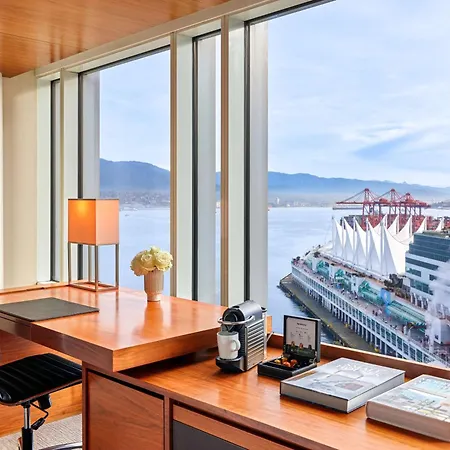 Fairmont Pacific Rim Hotel Vancouver Exterior photo