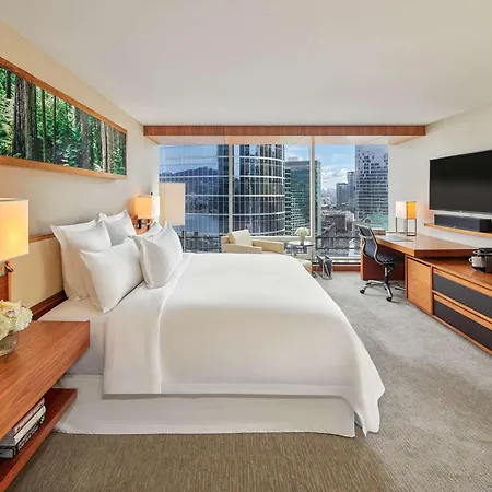 Fairmont Pacific Rim Hotel Vancouver Exterior photo