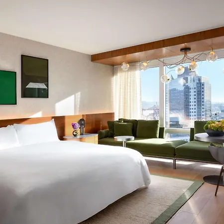 Fairmont Pacific Rim Hotel Vancouver Exterior photo