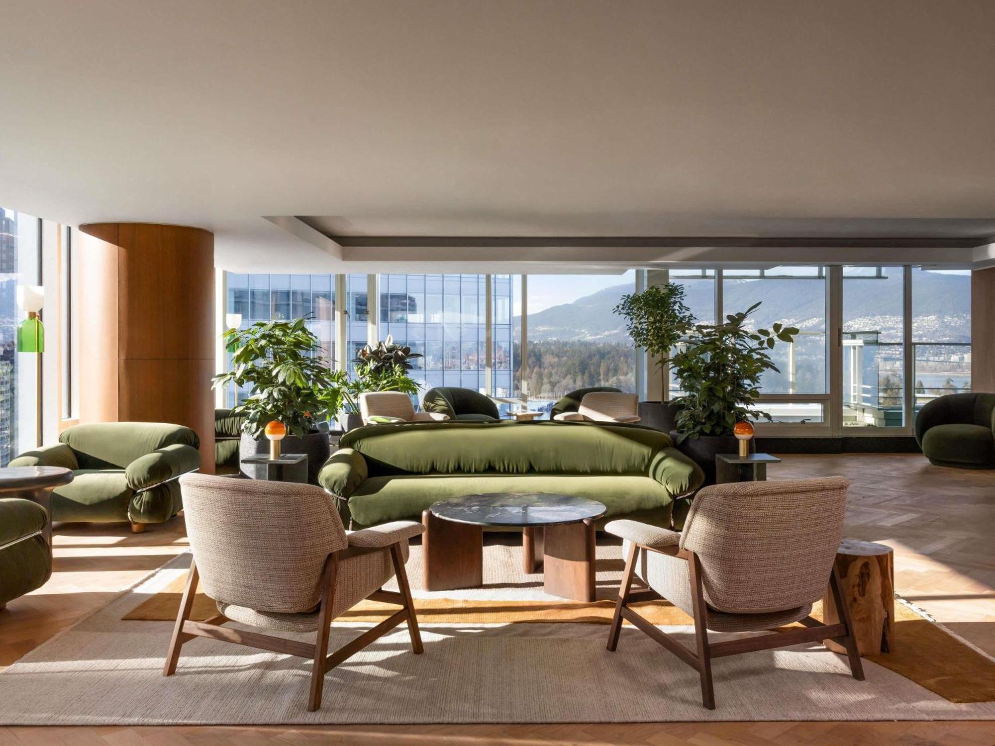 Fairmont Pacific Rim Hotel